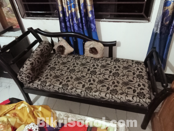 ডিভান সোফা
